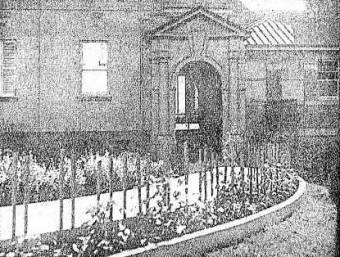 Maitland Hospital Entrance - Maitland Daily Mercury 24 Augusst 1937